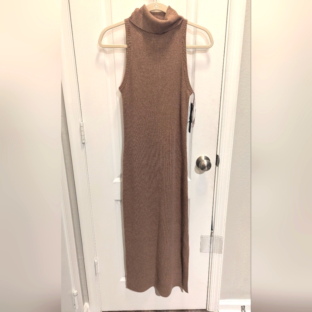 House Of Harlow 1960s 100% Cashmere Dress Size Medium‎